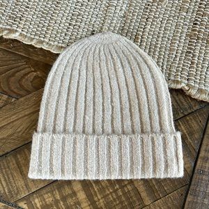 Rylee and Cru women’s beanie